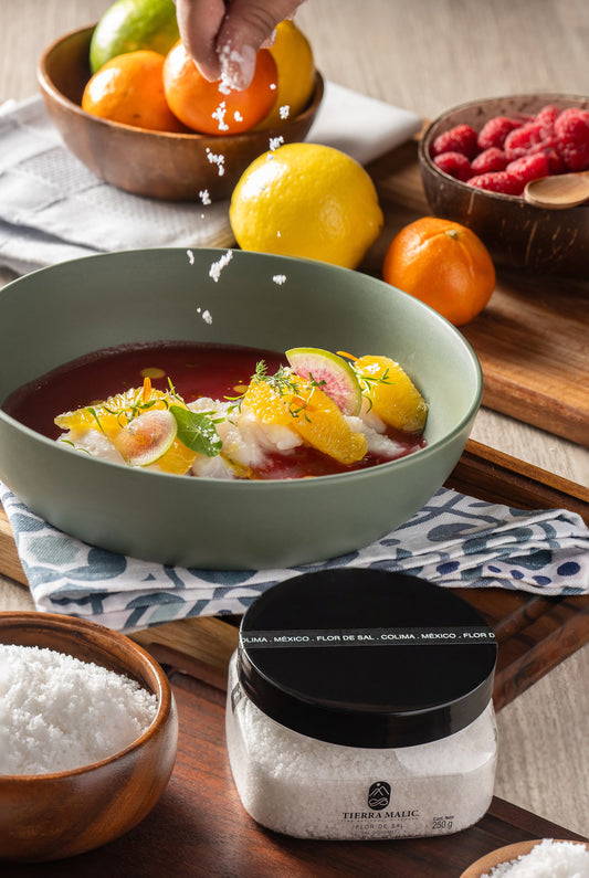 Aguachile de Frambuesa con Sashimi de Robalo